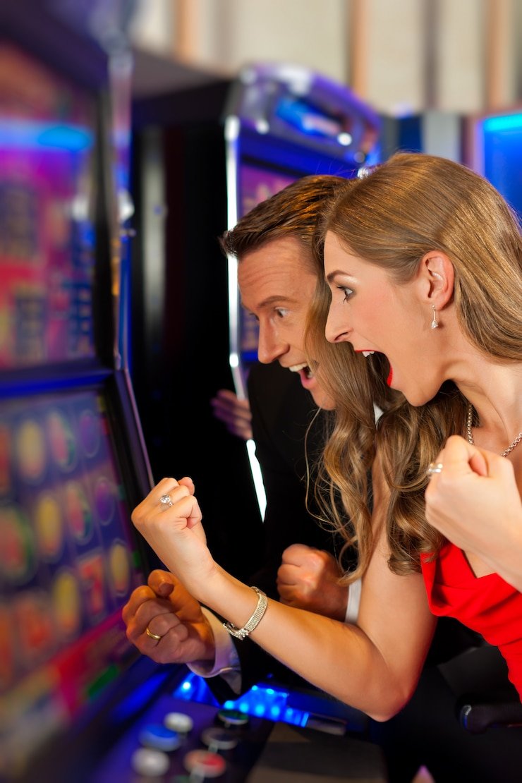 Permainan slot CQ9 di lokal777 menampilkan gulungan berkualitas tinggi dan simbol berwarna-warni